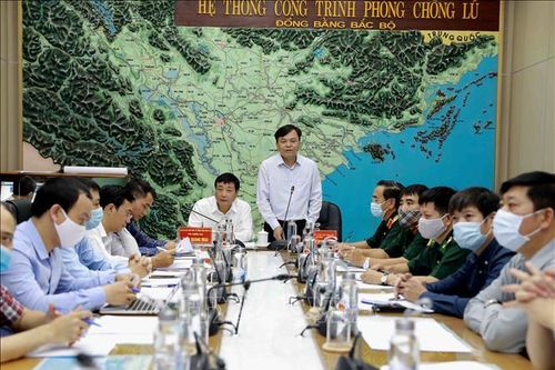 Cần ứng phó khẩn cấp với bão số 4, mưa lớn và động đất