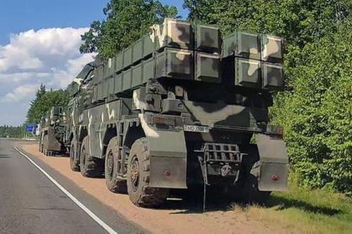 Belarus điều pháo phản lực tầm xa Polonez tới biên giới Litva