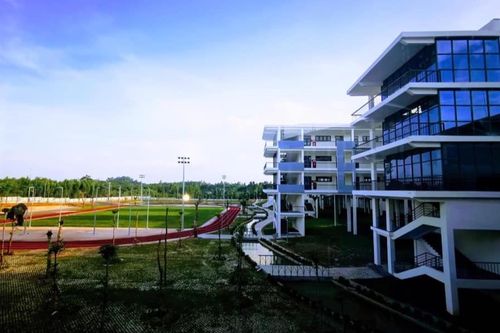 Trầm trồ trước loạt ảnh 'xịn sò' của trường THPT chuyên Vĩnh Phúc: Vô vàn góc sống ảo, mức đãi ngộ hậu hĩnh cho học sinh, giáo viên,...