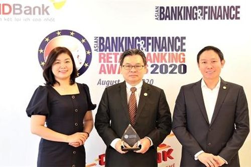 HDBank nhận giải 'Ngân hàng bán lẻ nội địa tốt nhất 2020'