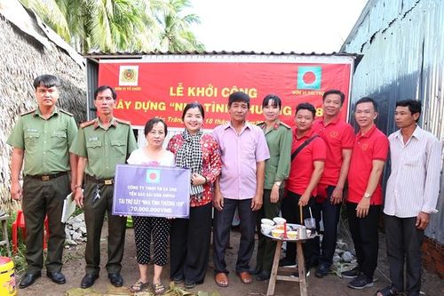Khởi công xây dựng 'Nhà tình thương 19/8' tặng gia đình chính sách