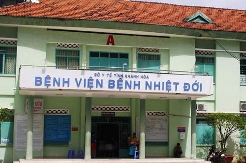 Lừa chạy cách ly COVID-19 để chiếm đoạt tiền