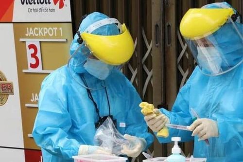Xét nghiệm sàng lọc COVID-19 trên diện rộng ở Hải Dương
