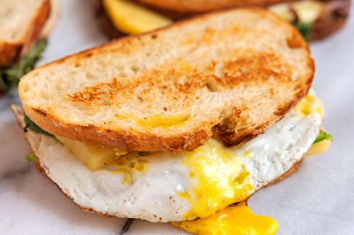 5 ý tưởng làm bữa sáng nhanh gọn với trứng