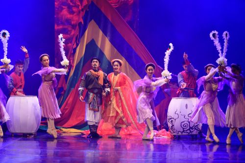Khen - chê với 'Ballet Kiều'
