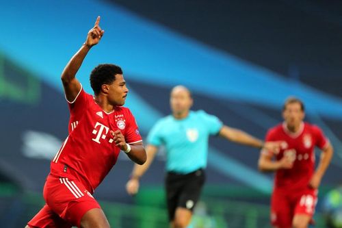 Bayern Munich 3-0 Lyon: Gnabry và Lewandowski lập đại công