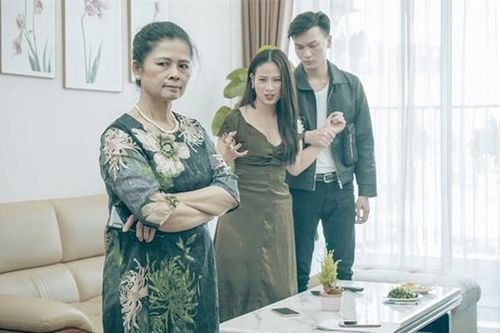 Quên sinh nhật của mẹ chồng, nàng dâu bị so sánh: 'Giá mà bằng một nửa dâu cả', chị vợ xử lý đơn giản như không khiến bà đột ngột thay đổi thái độ