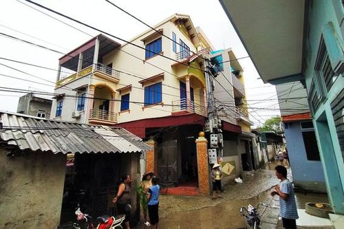 Hà Nội: Nhiều 'nhà giàu' bất ngờ có tên trong danh sách hộ cận nghèo để nhận tiền hỗ trợ Covid-19