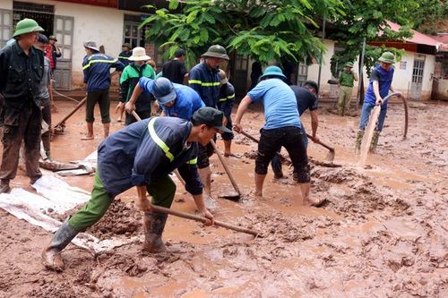 Những người 'vì nhân dân phục vụ'