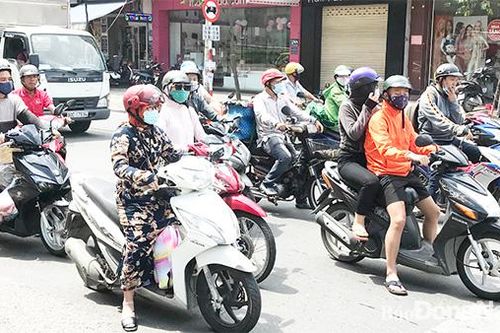 Xử phạt nghiêm các trường hợp không đeo khẩu trang nơi công cộng
