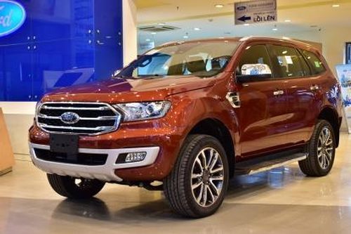 Ford Everest dẫn đầu phân khúc SUV hạng trung tháng 7