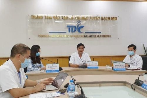 Gần 100 điểm cầu kết nối tư vấn khám chữa bệnh từ xa với tâm dịch Đà Nẵng