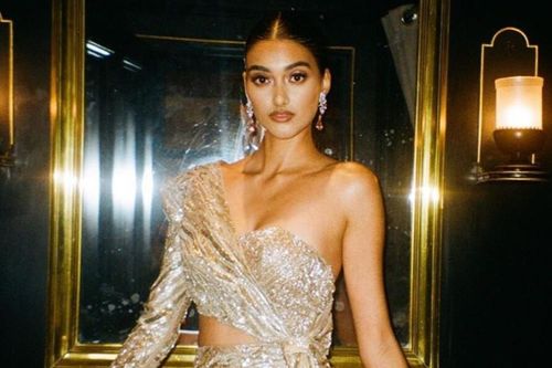 Gương mặt đại diện Burberry từng là nạn nhân của bắt nạt, kỳ thị