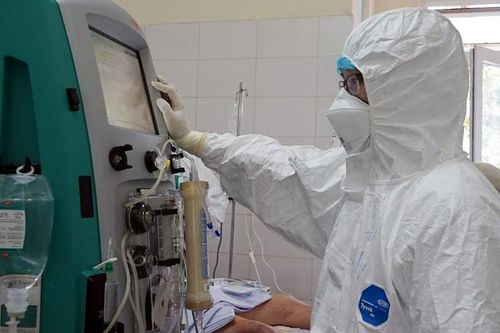 Truy vết và điều trị - hai mũi giáp công