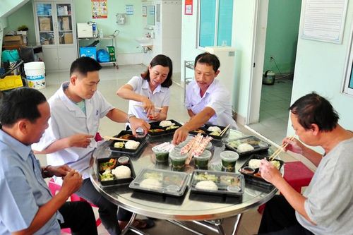 Cận cảnh 10.000 suất cơm cho cán bộ y tế Quảng Nam tham gia phòng, chống dịch