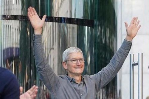 Giá trị vốn hóa của Apple chính thức cán mốc 2.000 tỷ USD