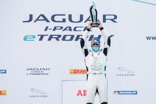 Simon Evans là nhà vô địch của giải đấu Jaguar I-Pace eTROPHY