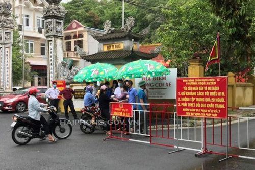 Đồ Sơn (Hải Phòng): Xử phạt người không đeo khẩu trang nơi công cộng
