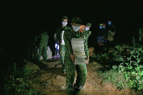 Dấu ấn tình quân dân trong những ngôi nhà mới ở Nậm Pồ