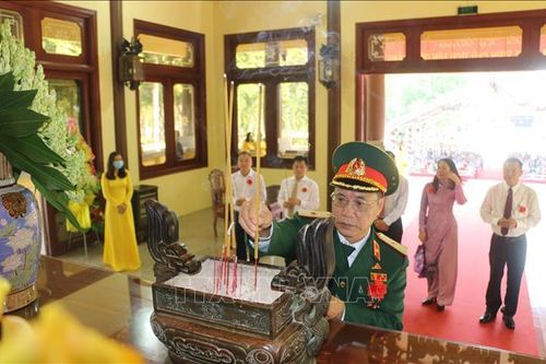 An Giang kỷ niệm 132 năm Ngày sinh Chủ tịch Tôn Đức Thắng