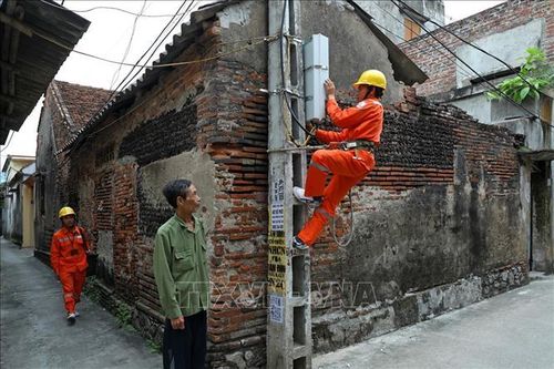 'Mổ xẻ' giá điện sinh hoạt