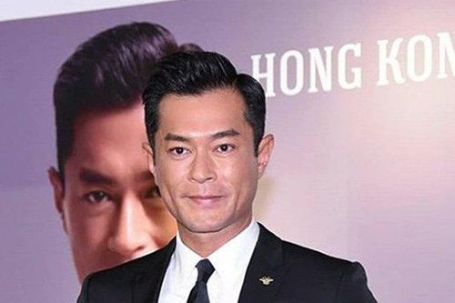 Cổ Thiên Lạc bị chỉ trích là đạo đức giả, gian dối khi làm từ thiện