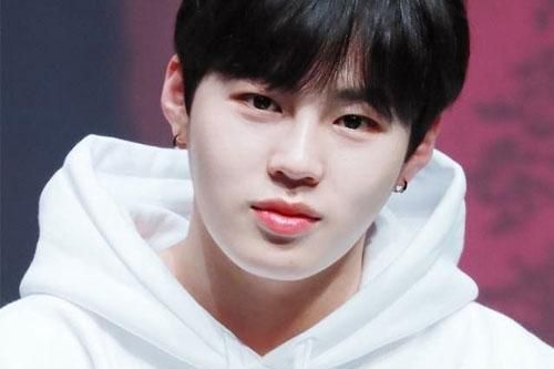 Top 5 thần tượng có làn da đẹp như em bé: Idol nam vượt mặt idol nữ, khiến ai cũng phải ghen tị