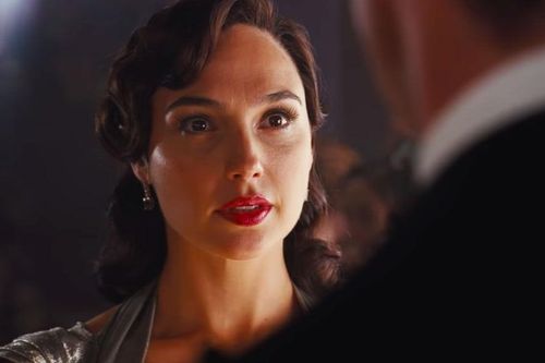 Trailer đầu tiên của 'Death on the Nile': Gal Gadot thể hiện đẳng cấp chị đại, cực quyến rũ