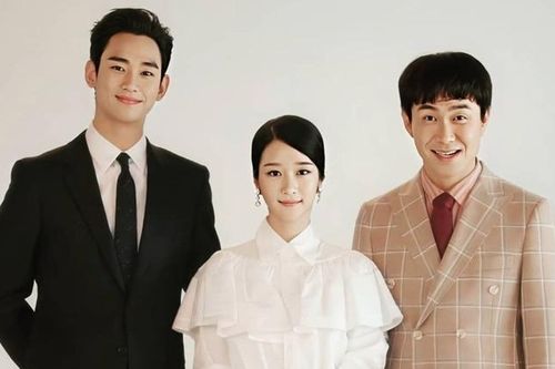 Nhớ 'Điên thì có sao' của Kim Soo Hyun và Seo Ye Ji thì nên xem những bộ phim nào?