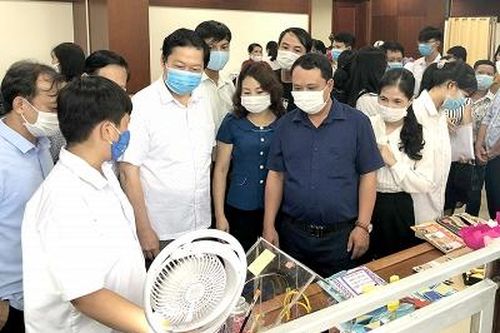 59 mô hình, sản phẩm vào vòng chung khảo Cuộc thi sáng tạo thanh, thiếu niên, nhi đồng tỉnh năm 2020