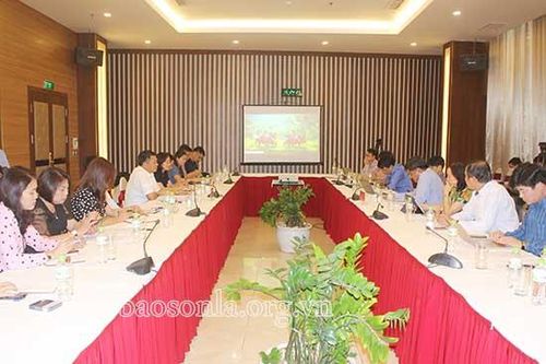 Đồng chí Thứ trưởng Bộ Nông nghiệp và Phát triển nông thôn làm việc tại tỉnh ta