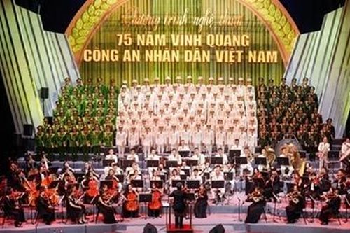 Bộ trưởng Tô Lâm gửi lời cảm ơn những lời chúc mừng nhân kỷ niệm 75 năm Ngày truyền thống CAND