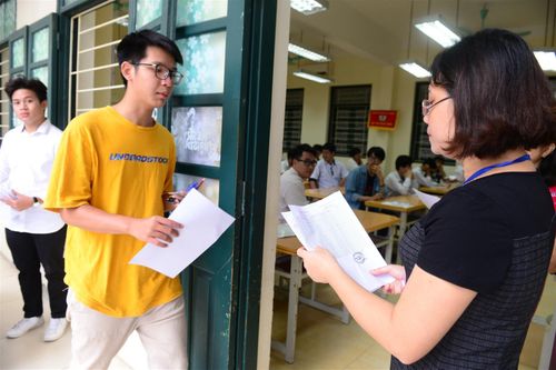 Năm nay có điểm 10 môn Ngữ văn thi tốt nghiệp THPT?