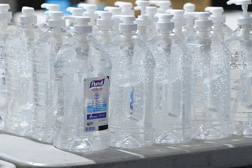 7 người Việt lừa đảo gần 1 triệu USD: Bộ Ngoại giao đánh giá cao hợp tác của Mỹ