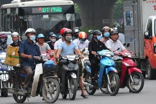 Hà Nội: Vẫn có nhiều người dân ra đường không đeo khẩu trang