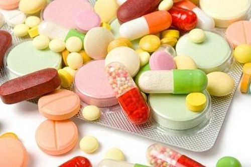 Thực hiện nghiêm việc sản xuất, nhập khẩu thuốc, nguyên liệu làm thuốc phải kiểm soát đặc biệt