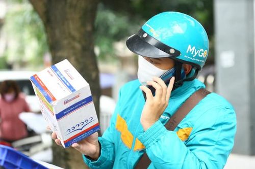 2 trở ngại khiến người tiêu dùng còn phân vân khi mua hàng trực tuyến.