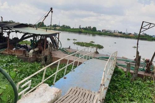 Phát hiện thi thể nữ giới không nguyên vẹn nổi trên sông Sài Gòn