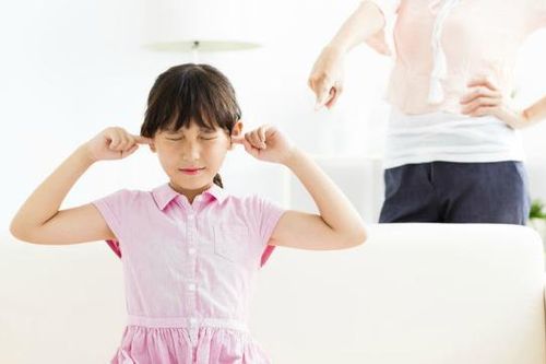 Chuyên gia Singapore khuyên gì khi con trẻ nói hỗn