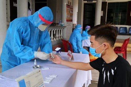 Đà Nẵng hỗ trợ đưa hơn 700 người dân tỉnh Quảng Ngãi trở về