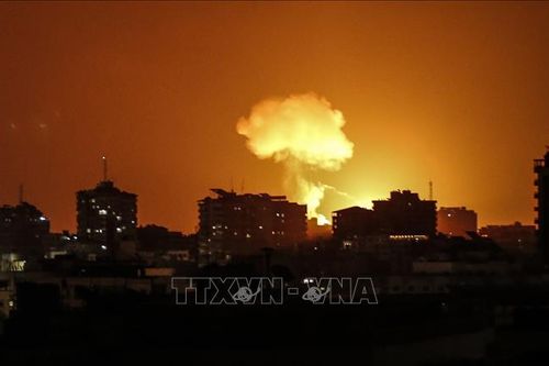Israel tấn công trả đũa phong trào Hamas