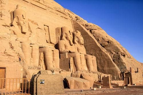 Đền Abu Simbel và Hoàng hậu bí ẩn nhất trong lịch sử Ai Cập cổ đại