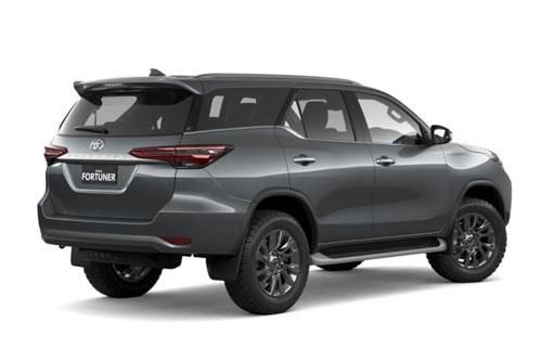 Chi tiết Toyota Fortuner thế hệ mới, giá hơn 800 triệu đồng