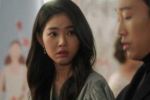 Chồng xây nhà cho bố mẹ mà không hỏi ý kiến tôi