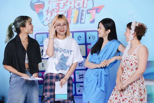 Suni Hạ Linh, Trang Hý 'cạn dòng nước mắt' trước màn hát Boy With Luv (BTS) như tiếng Thái Lan từ MisThy