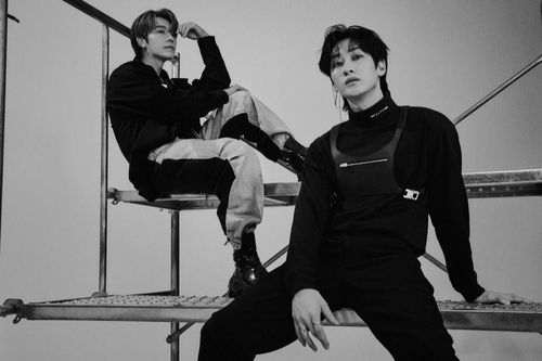 Bộ đôi D&E (Super Junior) tung teaser: Vẫn ngầu, vẫn quyến rũ sau 15 năm debut
