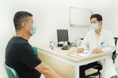Kịp thời cứu sống người đàn ông nước ngoài bị hoại tử ruột