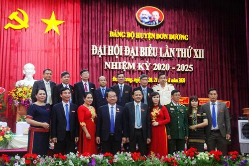 Đồng chí Trương Văn Tùng được bầu giữ chức Bí thư Huyện ủy Đơn Dương khóa XII