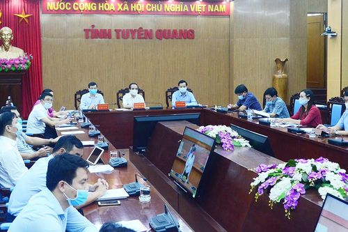Chính phủ đôn đốc đẩy mạnh giải ngân vốn đầu tư công năm 2020