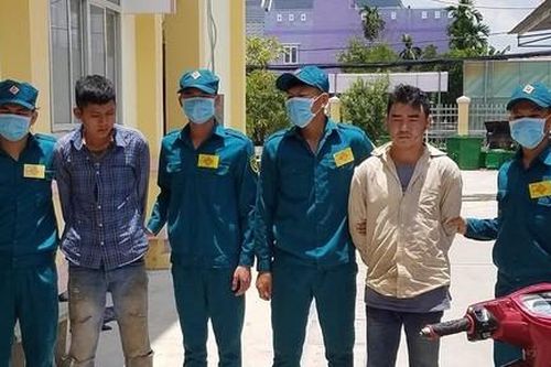 Hai 'cẩu tặc' nhảy xuống xuống kênh ở Sài Gòn tẩu thoát bất thành